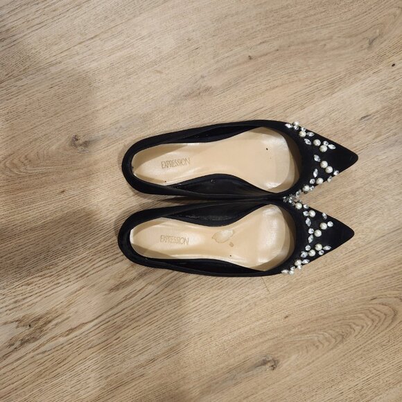 Black beaded suede flats - Picture 2 of 6
